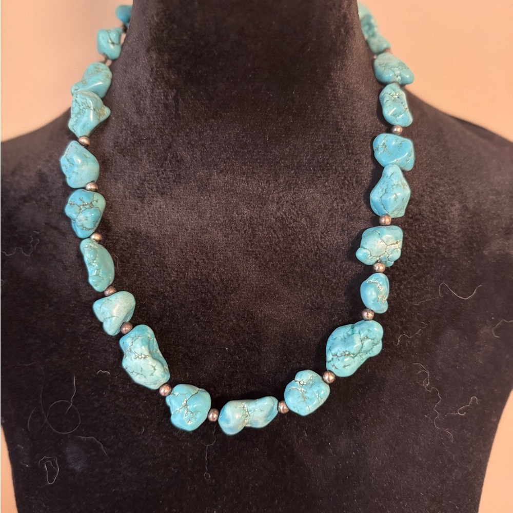 Turquoise Beaded Necklace